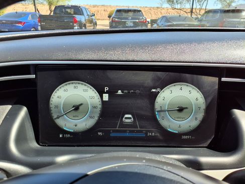 Certified 2022 Hyundai Tucson Limited FWD image 25