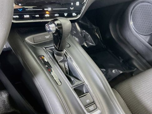 Used 2022 Honda HR-V EX image 16