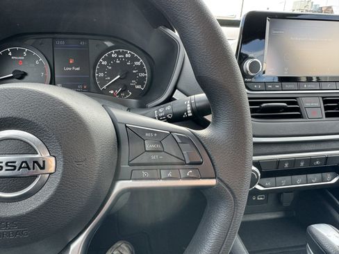 Used 2022 Nissan Altima 2.5 S image 23