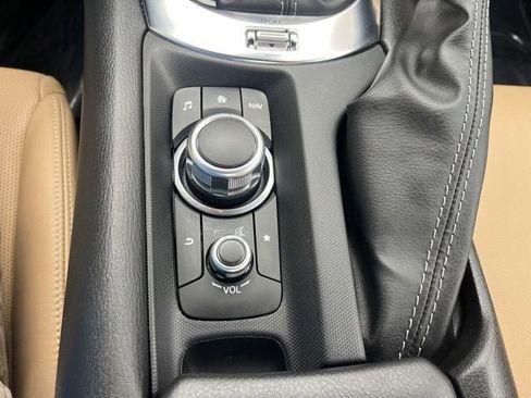 Used 2020 MAZDA MX-5 Miata RF Grand Touring RWD image 30