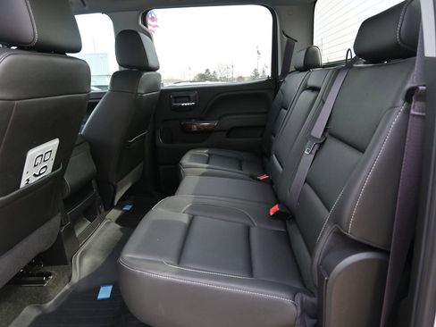 Used 2016 GMC Sierra 3500 SLT w/ Duramax Plus Package image 36