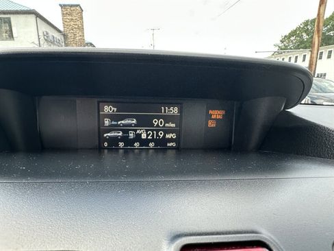 Used 2018 Subaru Forester 2.5i w/ Alloy Wheel Package image 13