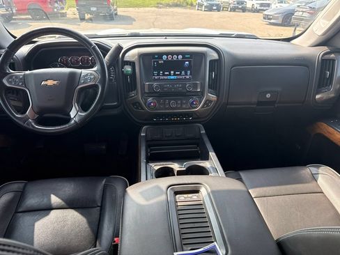 Used 2017 Chevrolet Silverado 1500 High Country AWD/4WD image 11