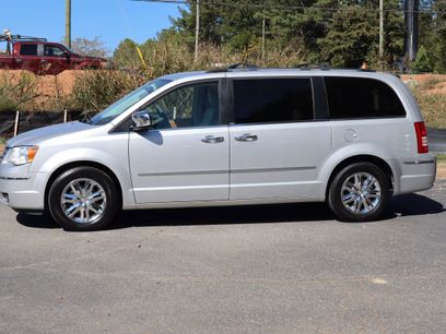 Used 2008 Chrysler Town & Country Limited