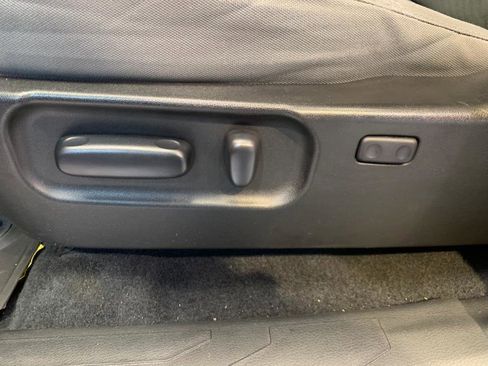 Used 2021 Toyota Tacoma SR5 image 16