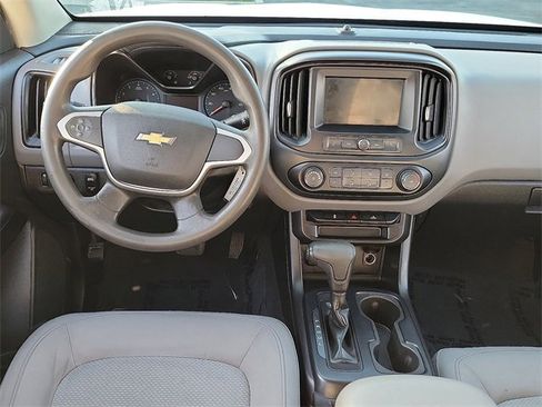 Used 2020 Chevrolet Colorado W/T w/ WT Convenience Package image 8