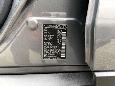 Used 2019 Nissan Rogue SV AWD/4WD image 36