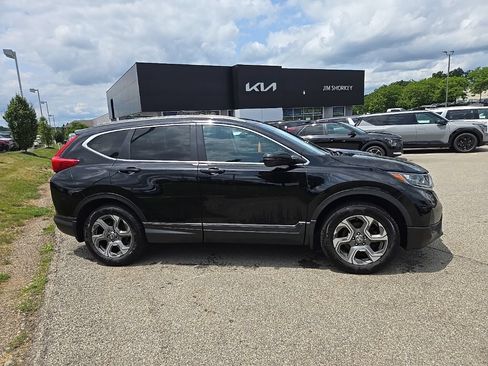Used 2017 Honda CR-V EX image 2