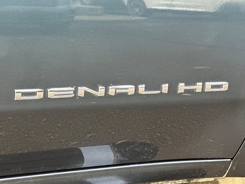 Used 2020 GMC Sierra 2500 Denali w/ Denali Ultimate Package image 28