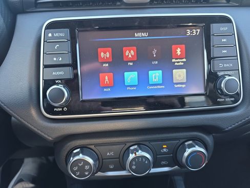 New 2025 Nissan Versa S image 11