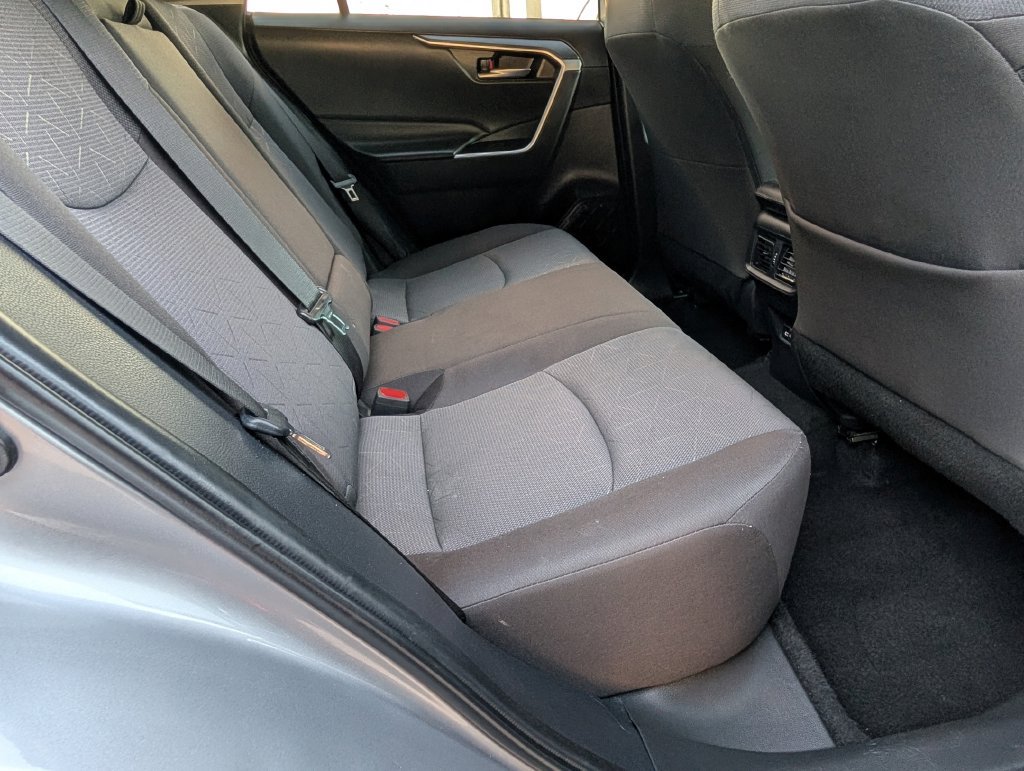 Used 2025 Toyota RAV4 XLE w/ Weather Package AWD/4WD image 19