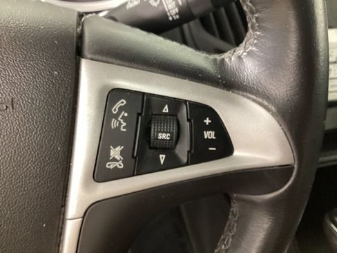 Used 2017 Chevrolet Equinox LT w/ Convenience Package FWD image 16