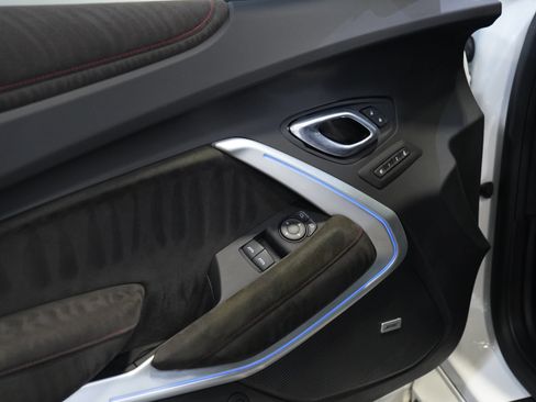 Used 2017 Chevrolet Camaro ZL1 RWD image 22