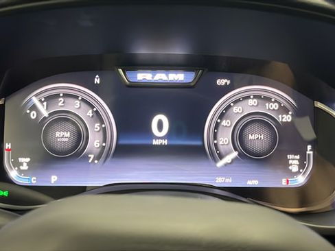 New 2026 RAM 1500 Big Horn AWD/4WD image 17