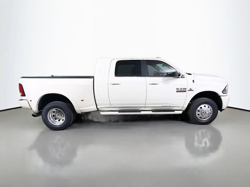 Used 2018 RAM 3500 Laramie Longhorn AWD/4WD image 5