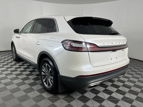 Used 2019 Lincoln Nautilus Select FWD image 8
