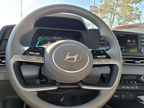 New 2026 Hyundai Elantra Blue image 24