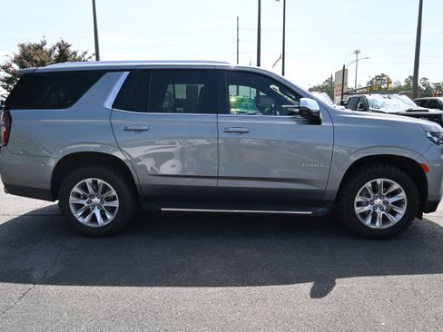 Used 2023 Chevrolet Tahoe Premier AWD/4WD image 11