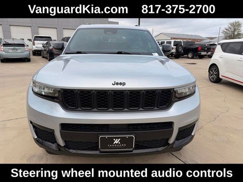 Used 2024 Jeep Grand Cherokee L Laredo AWD/4WD image 7