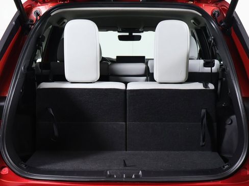 Used 2025 Mitsubishi Outlander SE image 16