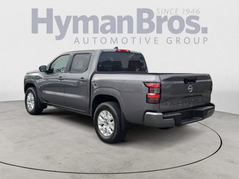 Used 2022 Nissan Frontier SV w/ Technology Package AWD/4WD image 5