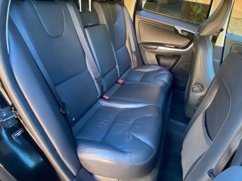 Used 2012 Volvo XC60 3.2 Premier Plus image 45