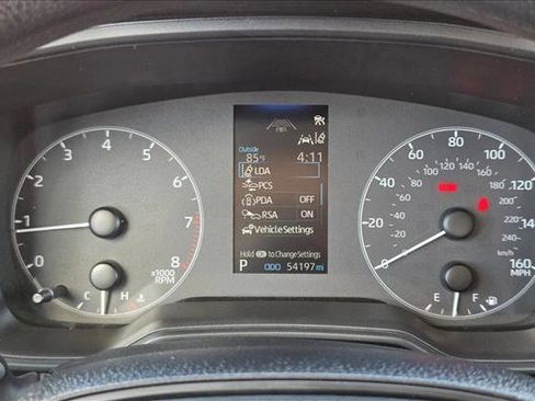 Used 2024 Toyota Corolla LE FWD image 11