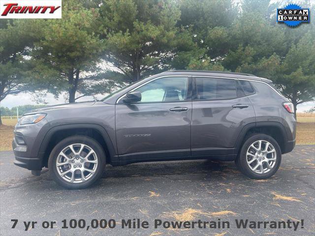 Certified 2022 Jeep Compass Latitude AWD/4WD image 1