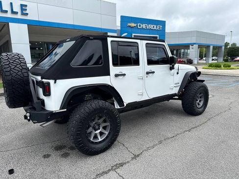Used 2016 Jeep Wrangler Unlimited Sport w/ Dual Top Group AWD/4WD image 24