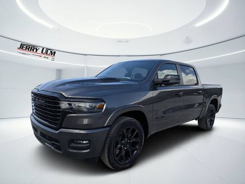 New 2026 RAM 1500 Laramie w/ Night Edition AWD/4WD image 8
