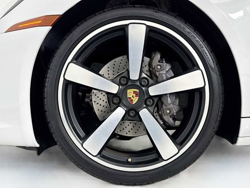 Certified 2020 Porsche 911 Carrera RWD image 31
