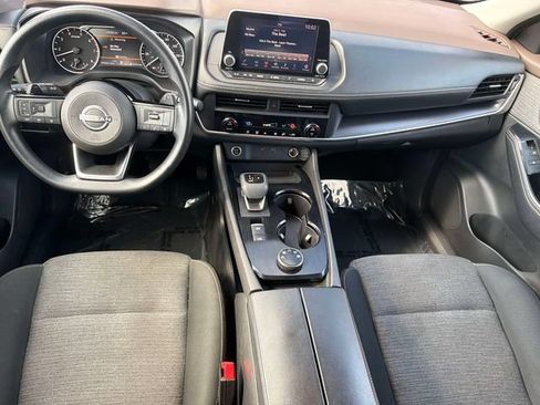 Used 2023 Nissan Rogue SV AWD/4WD image 14