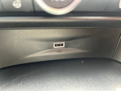 Used 2018 Alfa Romeo Giulia AWD image 49