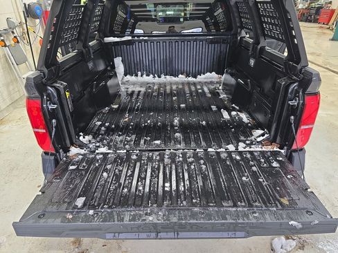 Used 2025 Toyota Tacoma TRD Off-Road w/ TRD Off Road Upgrade Package AWD/4WD image 14