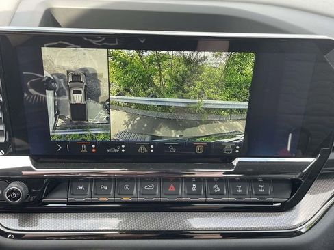 New 2026 Chevrolet Silverado 1500 ZR2 AWD/4WD image 25