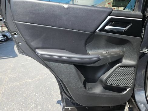 Used 2025 Mitsubishi Outlander SE AWD/4WD image 18