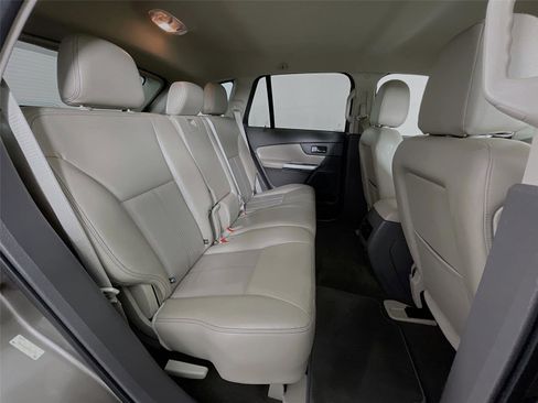 Used 2013 Ford Edge SEL image 30