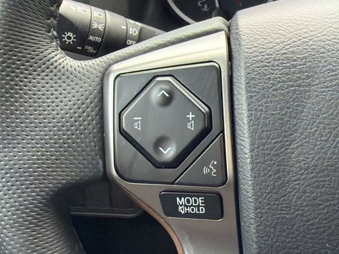 Used 2023 Toyota Tacoma SR5 w/ Technology Package RWD image 17