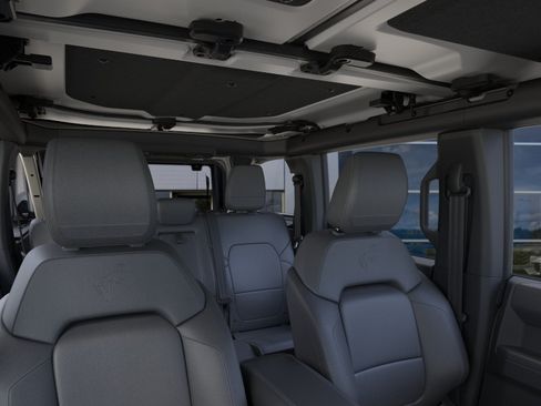 New 2026 Ford Bronco Outer Banks AWD/4WD image 38