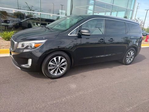 Used 2016 Kia Sedona SX FWD image 23