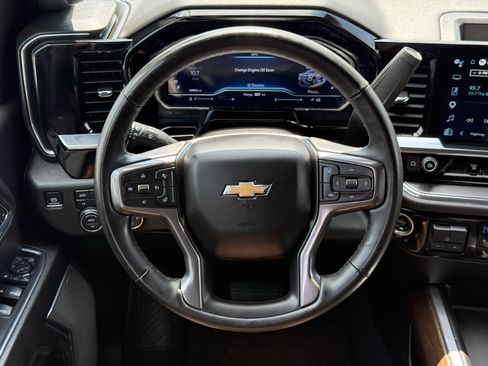 Used 2024 Chevrolet Silverado 2500 High Country AWD/4WD image 14