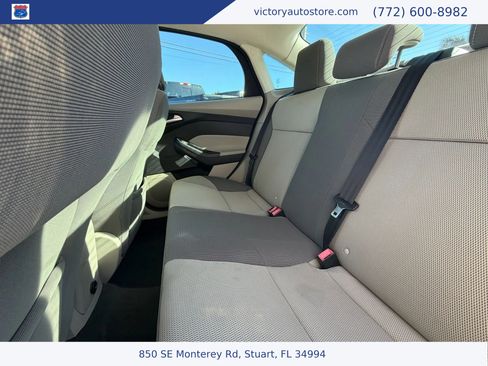 Used 2014 Ford Focus SE image 31