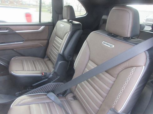 New 2026 GMC Acadia Denali Ultimate image 14