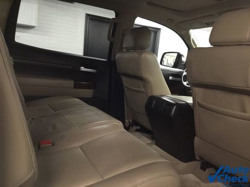 Used 2010 Toyota Tundra Limited image 39