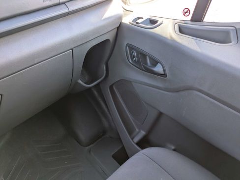 Used 2025 Ford Transit 250 Low Roof w/ Exterior Upgrade Package RWD image 18