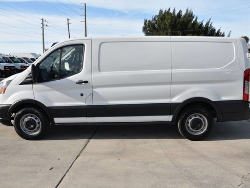 Used 2018 Ford Transit 150 130 Low Roof image 4