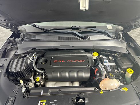 Used 2022 Jeep Compass Latitude image 33