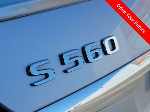 Used 2018 Mercedes-Benz S 560 Sedan image 29