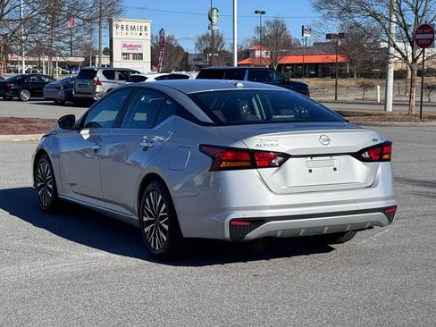 Used 2024 Nissan Altima 2.5 SV image 20