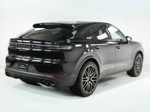 New 2026 Porsche Cayenne S AWD/4WD image 10